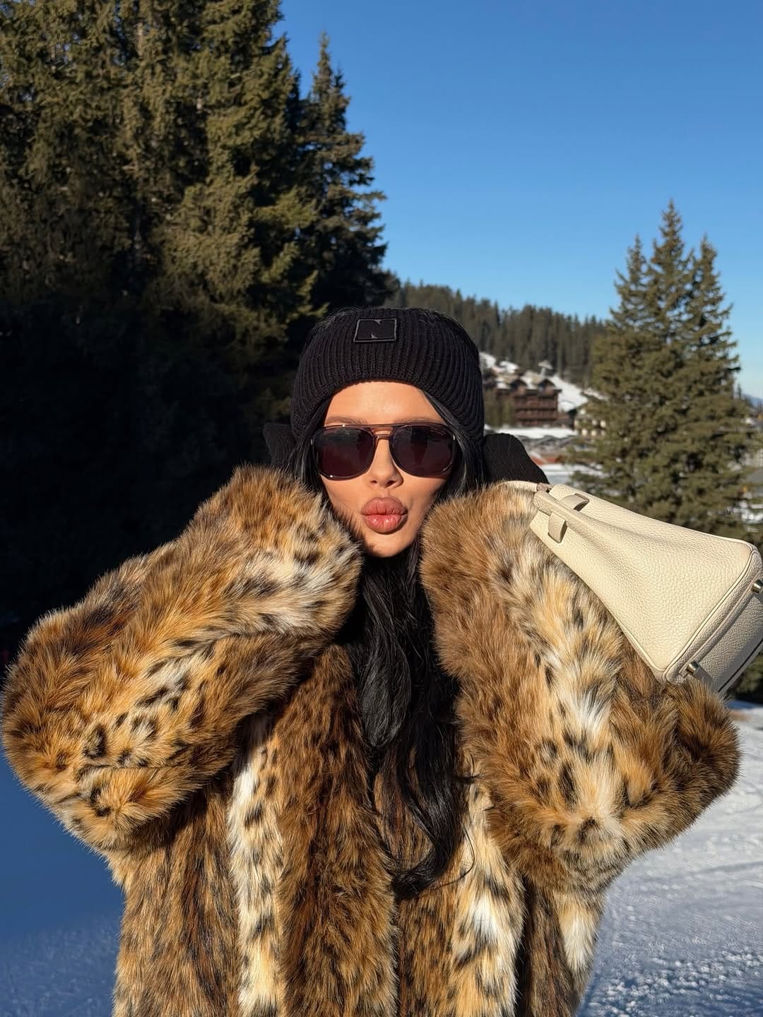 Post 7 by Ekaterina Dronnikova| Fashion & Style on Instagram (carousel)