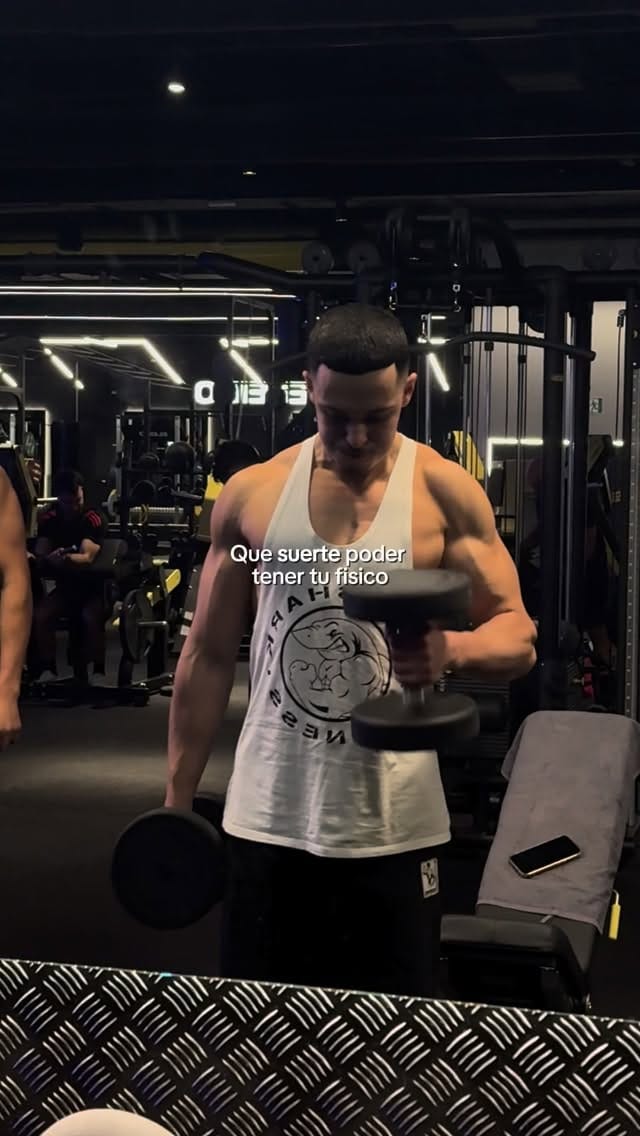 Post 5 by Santi Zabalza | Coach Fitness Online on Instagram (video)