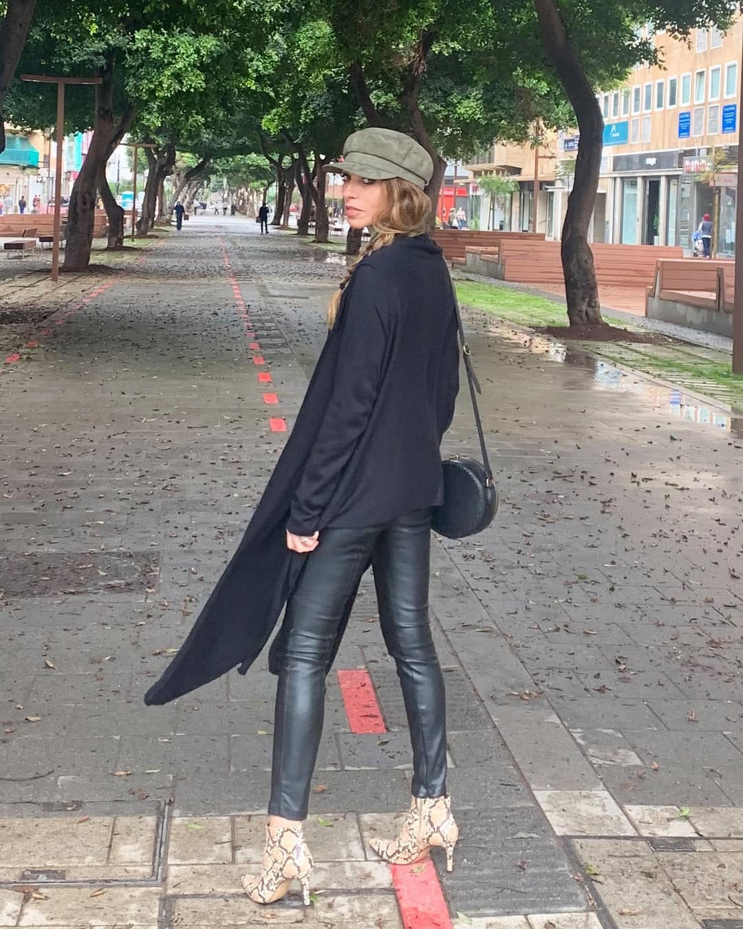 Post 6 by María Rodríguez on Instagram (carousel)