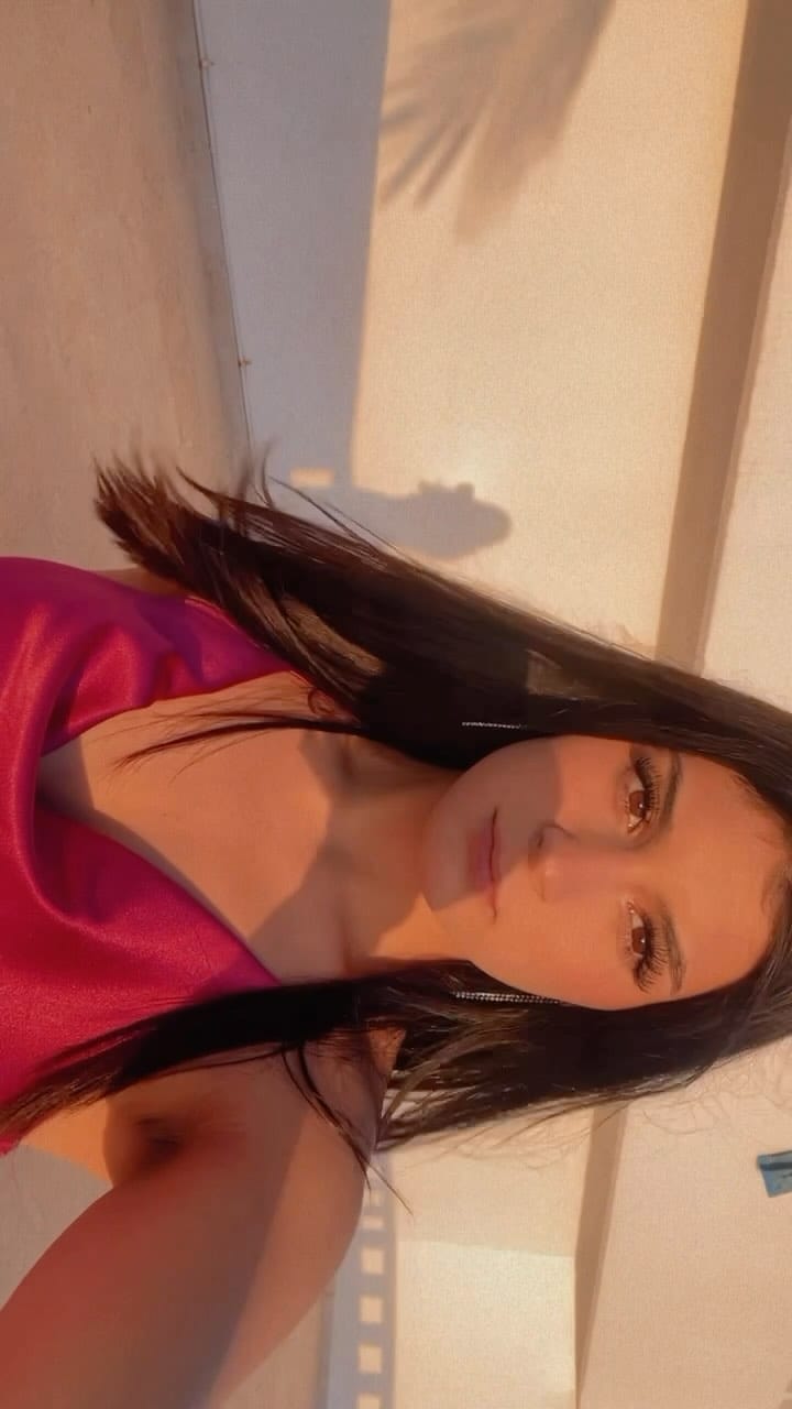 Post 10 by ALICE DYER on Instagram (video)