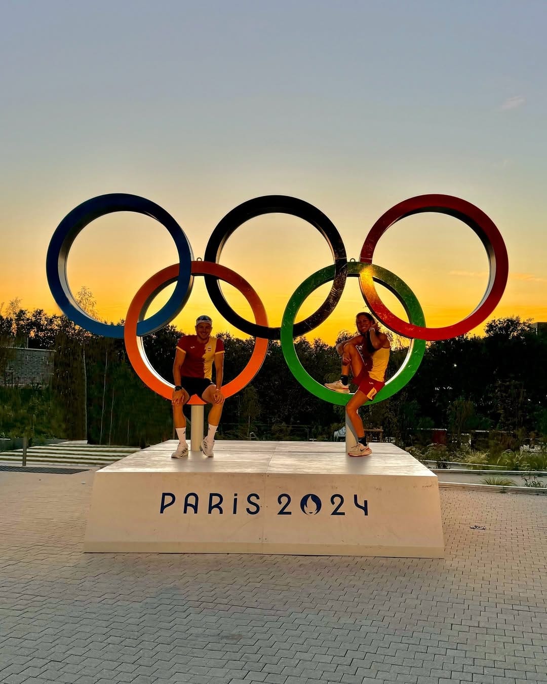 Post 10 by Pau Capdevila Vera on Instagram (carousel)