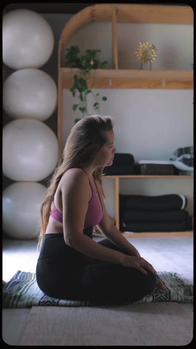 Post 8 by Úmuk Danza Aérea y Pole Fitness on Instagram (video)