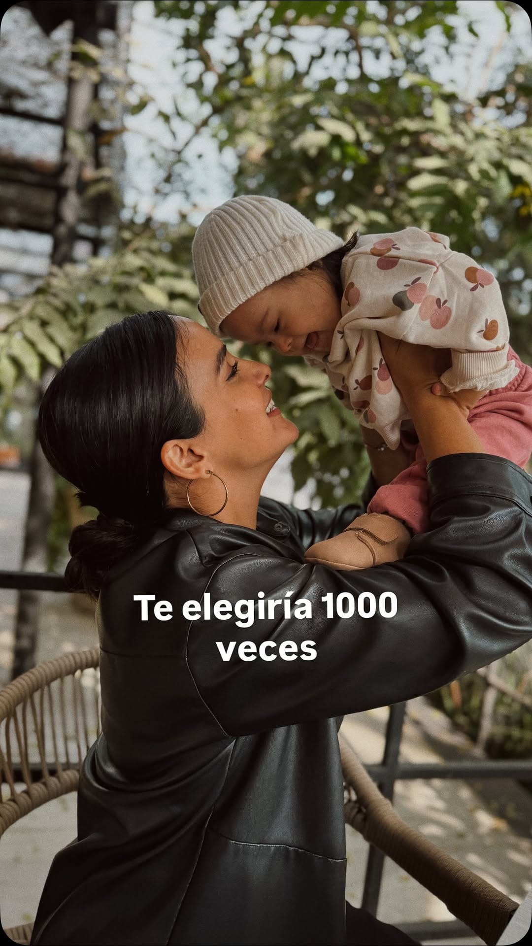 Post 6 by Perla Valencia on Instagram (video)