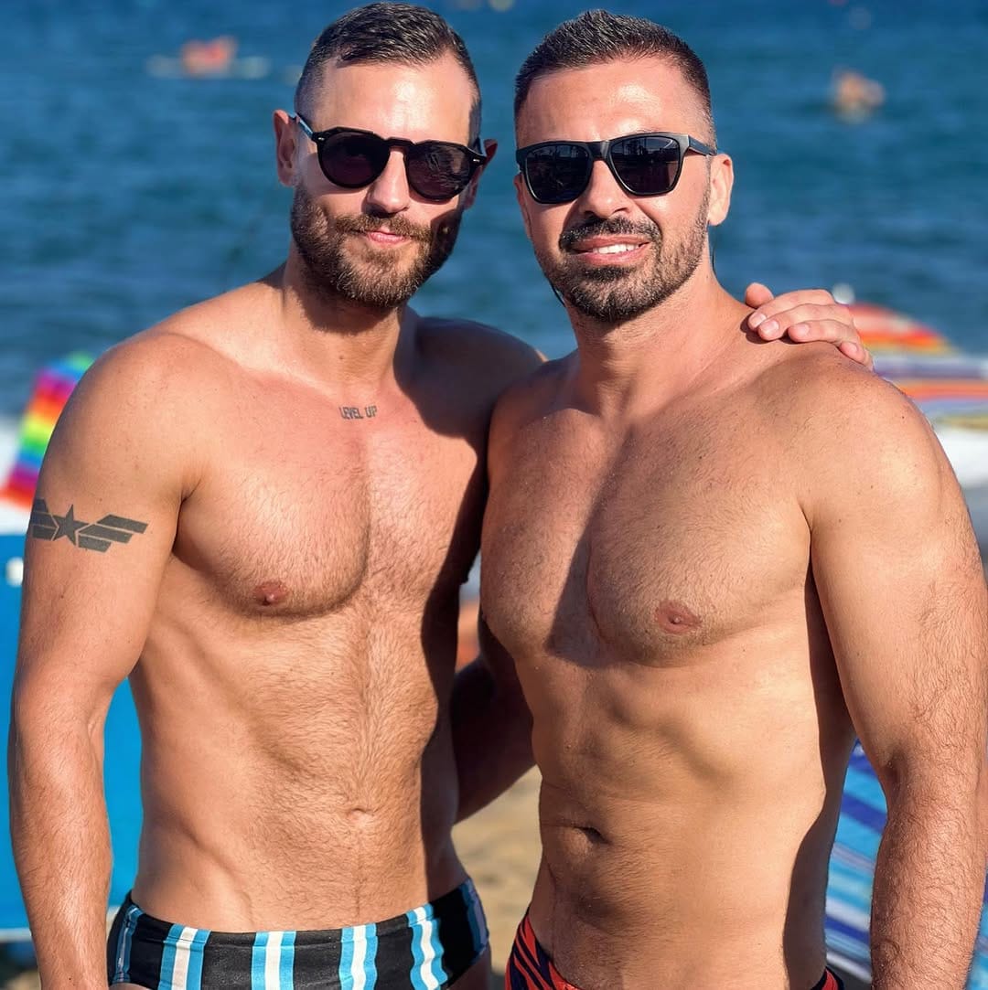 Post 3 by Ardi InBcn on Instagram (carousel)