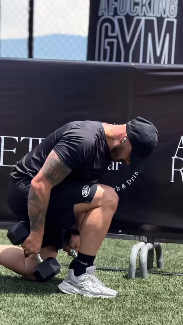 Post 10 by Juan Da HG on Instagram (video)