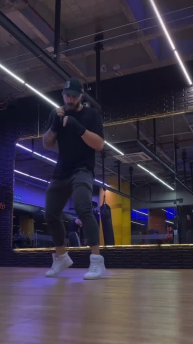 Post 7 by Juan Da HG on Instagram (video)