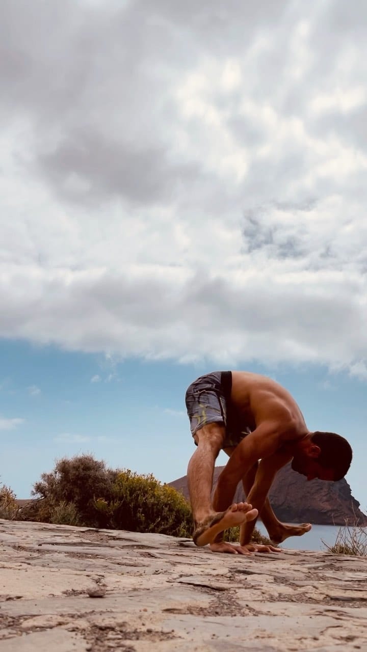 Post 8 by Antonio. Clases de Yoga Particulares 🧘🏽‍♂️ Online y Presencial on Instagram (video)