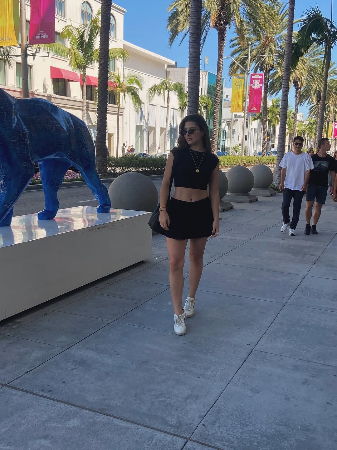 Post 6 by ISABELLA on Instagram (carousel)