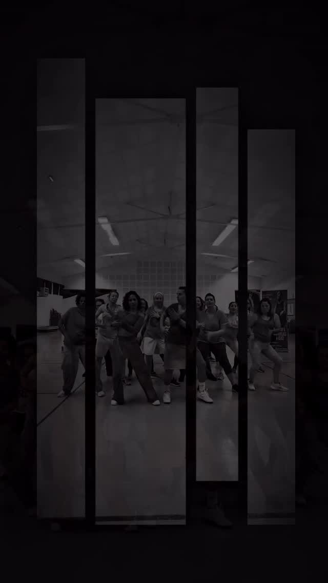 Post 5 by Arturo Adamiček on Instagram (video)