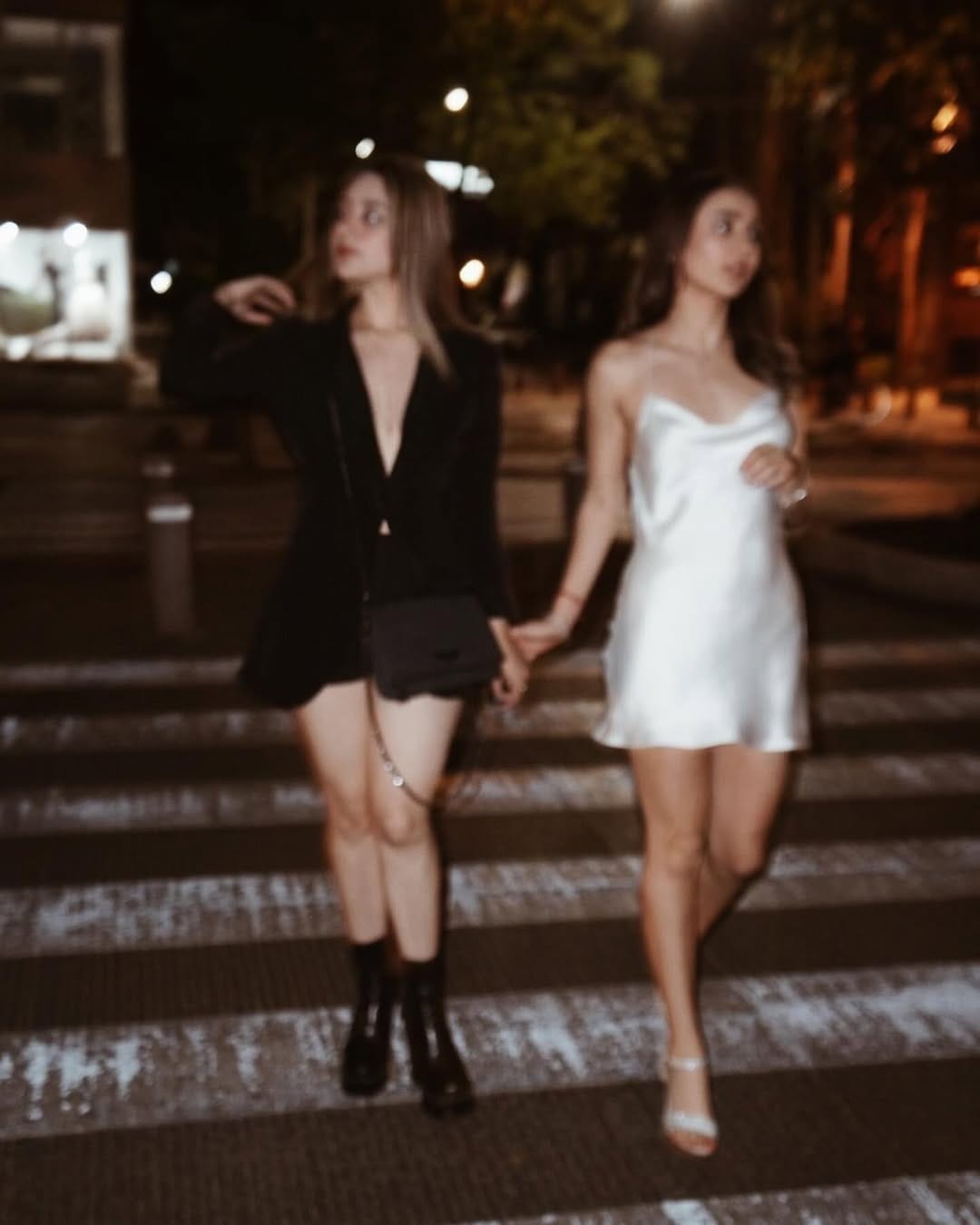 Post 10 by Camila Sáenz on Instagram (carousel)