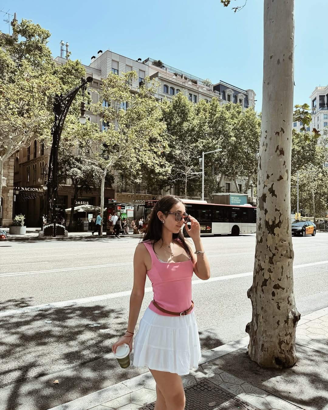 Post 6 by Camila Sáenz on Instagram (carousel)
