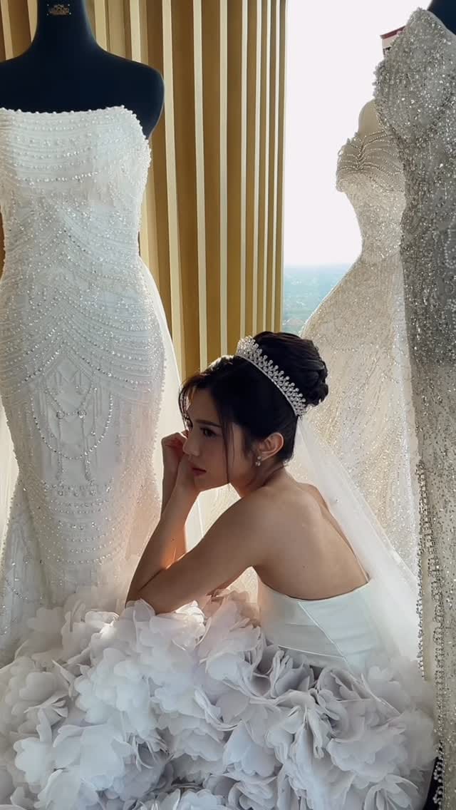 Post 4 by 𝒢𝒾𝓉𝒶🦋 on Instagram (video)