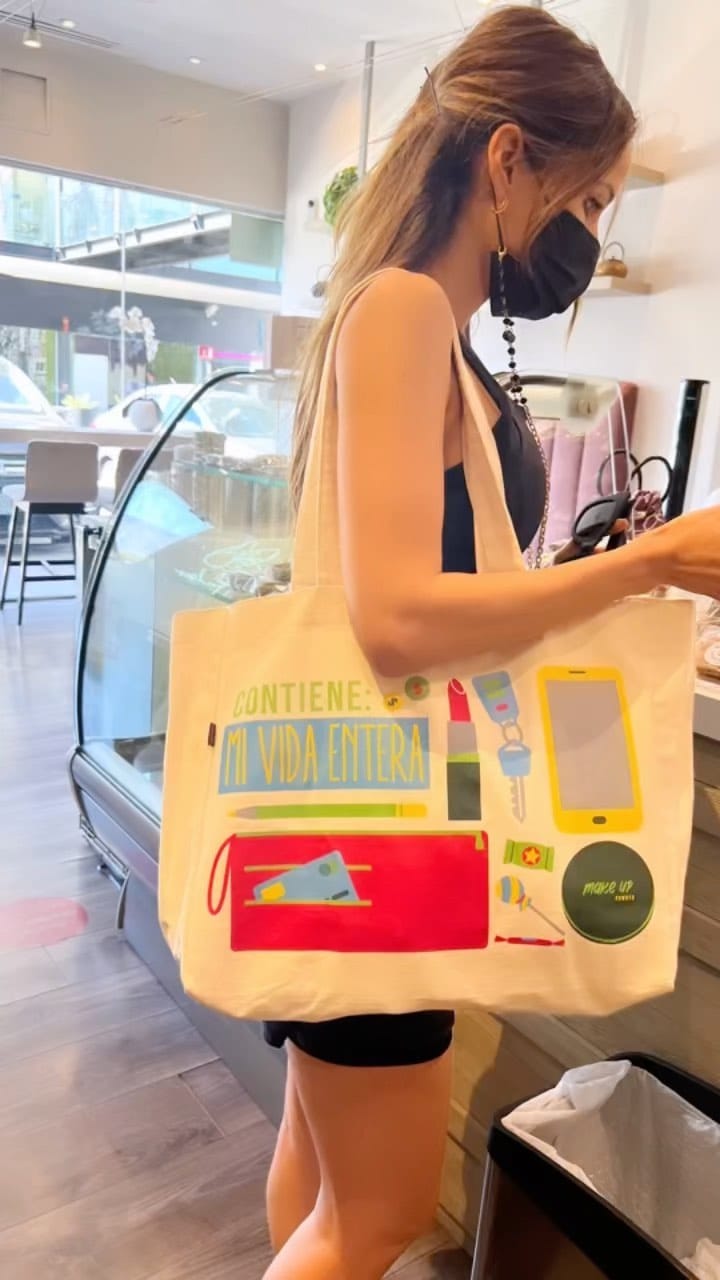 Post 7 by Mimosa Travel Bags Oficial on Instagram (video)