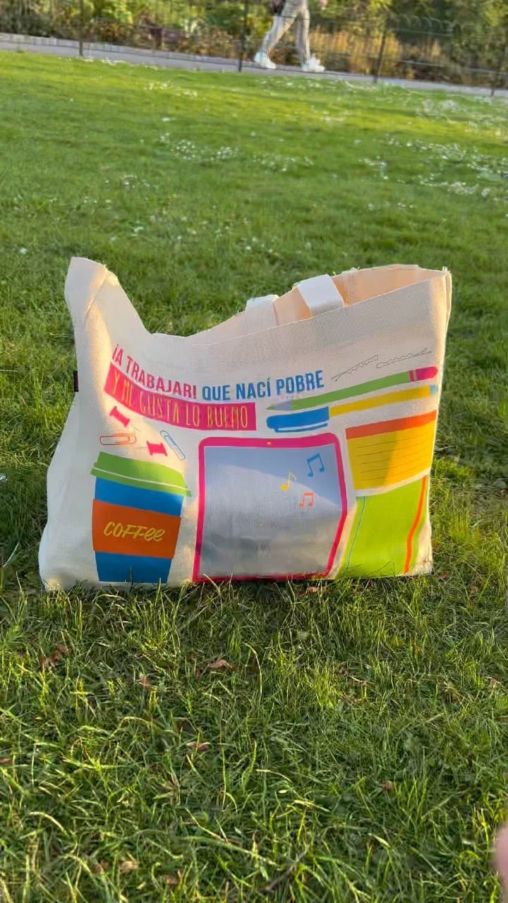 Post 5 by Mimosa Travel Bags Oficial on Instagram (video)