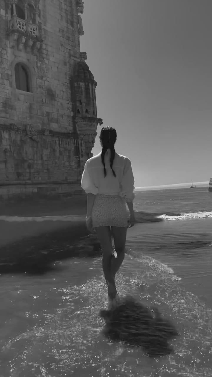 Post 6 by 𝙂𝙄𝙎𝙀𝙇𝘼 𝘾𝙊𝙎𝙏𝘼 on Instagram (video)