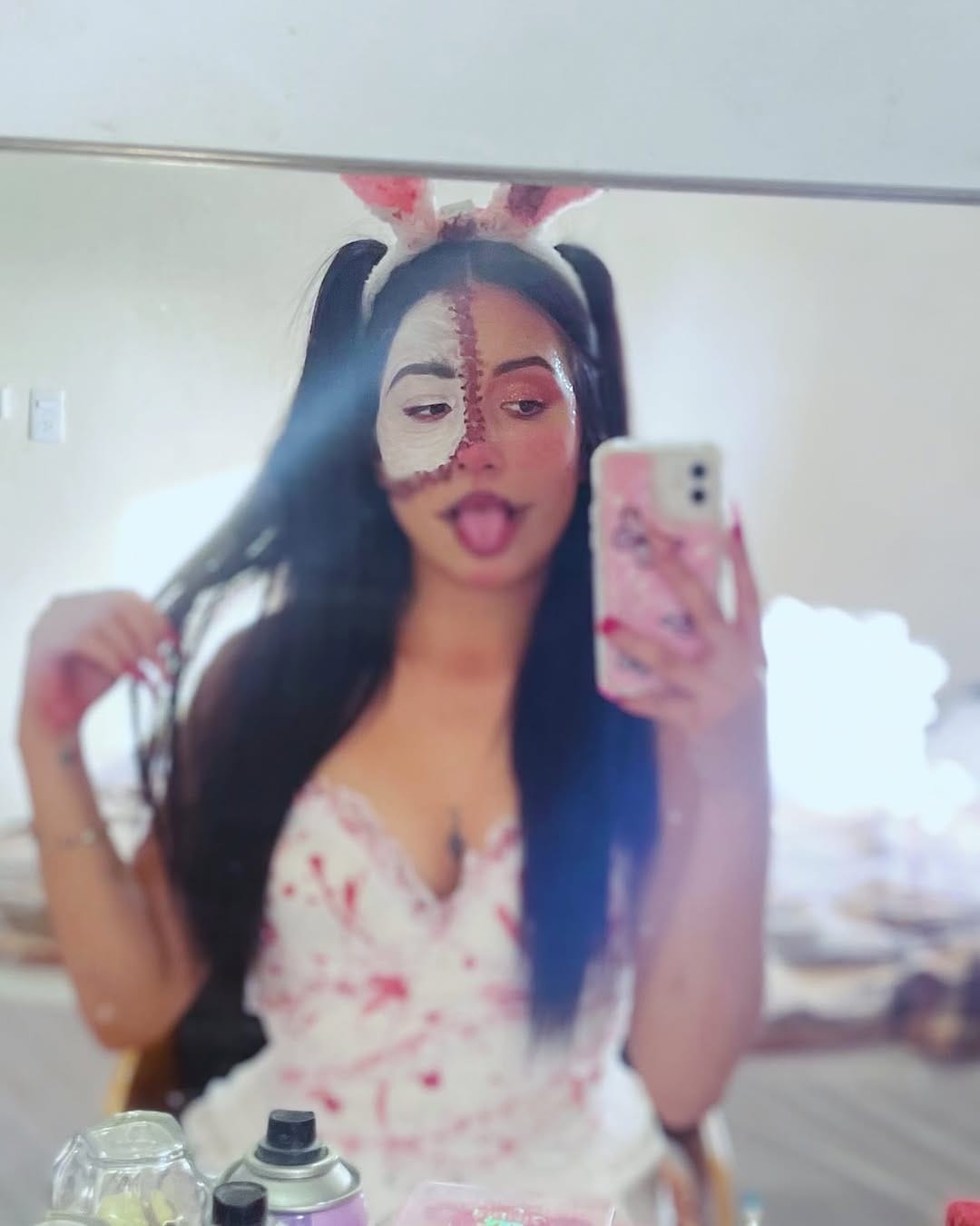 Post 10 by ⚜️IS REYNA⚜️ on Instagram (carousel)