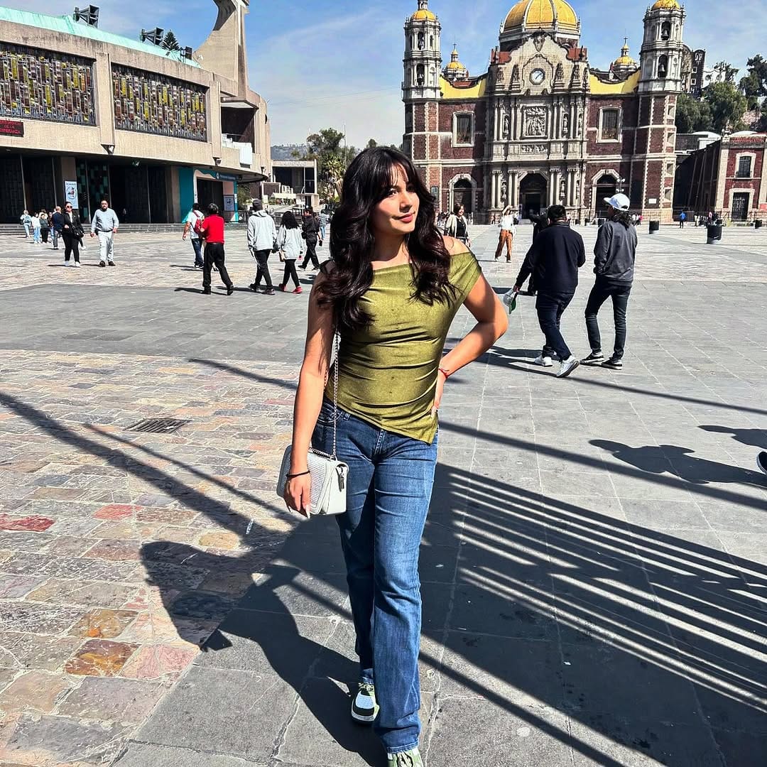 Post 5 by ⚜️IS REYNA⚜️ on Instagram (image)