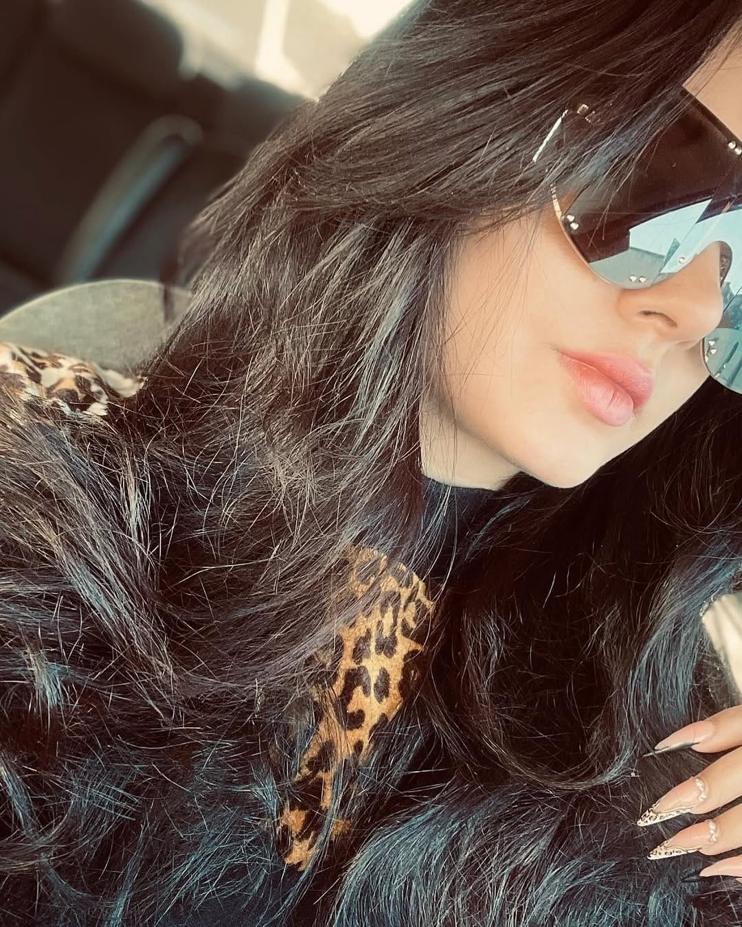 Post 8 by ⚜️IS REYNA⚜️ on Instagram (image)