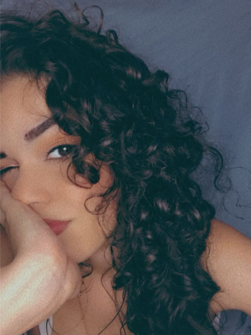 Post 1 by Lara Dias on Instagram (image)