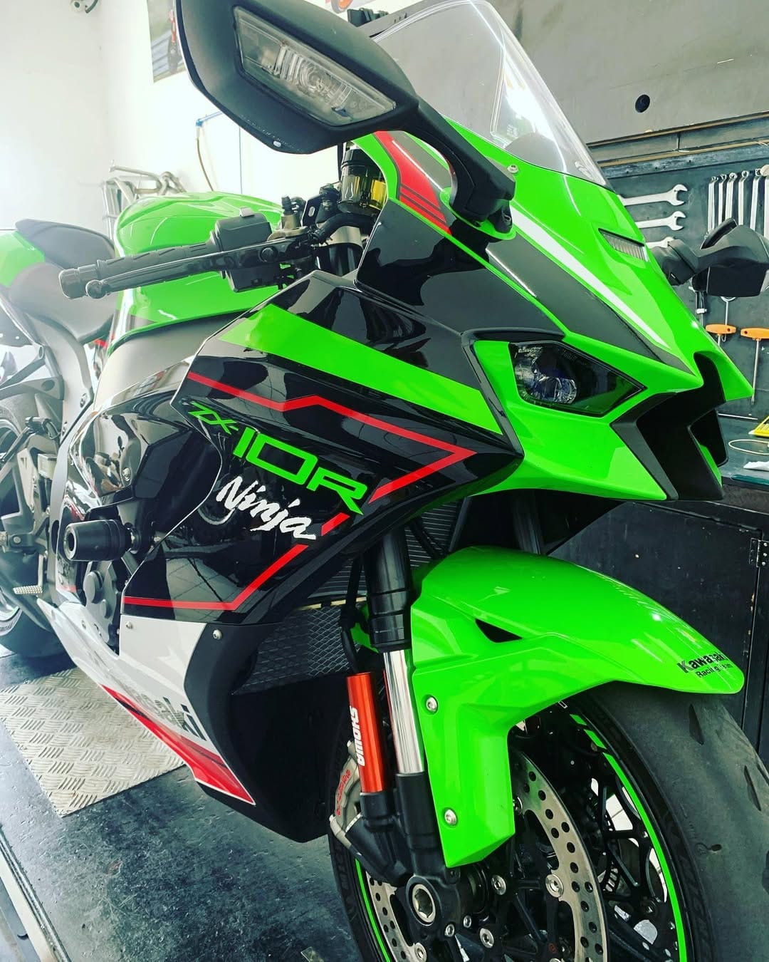 Post 10 by Bubu Motos on Instagram (image)
