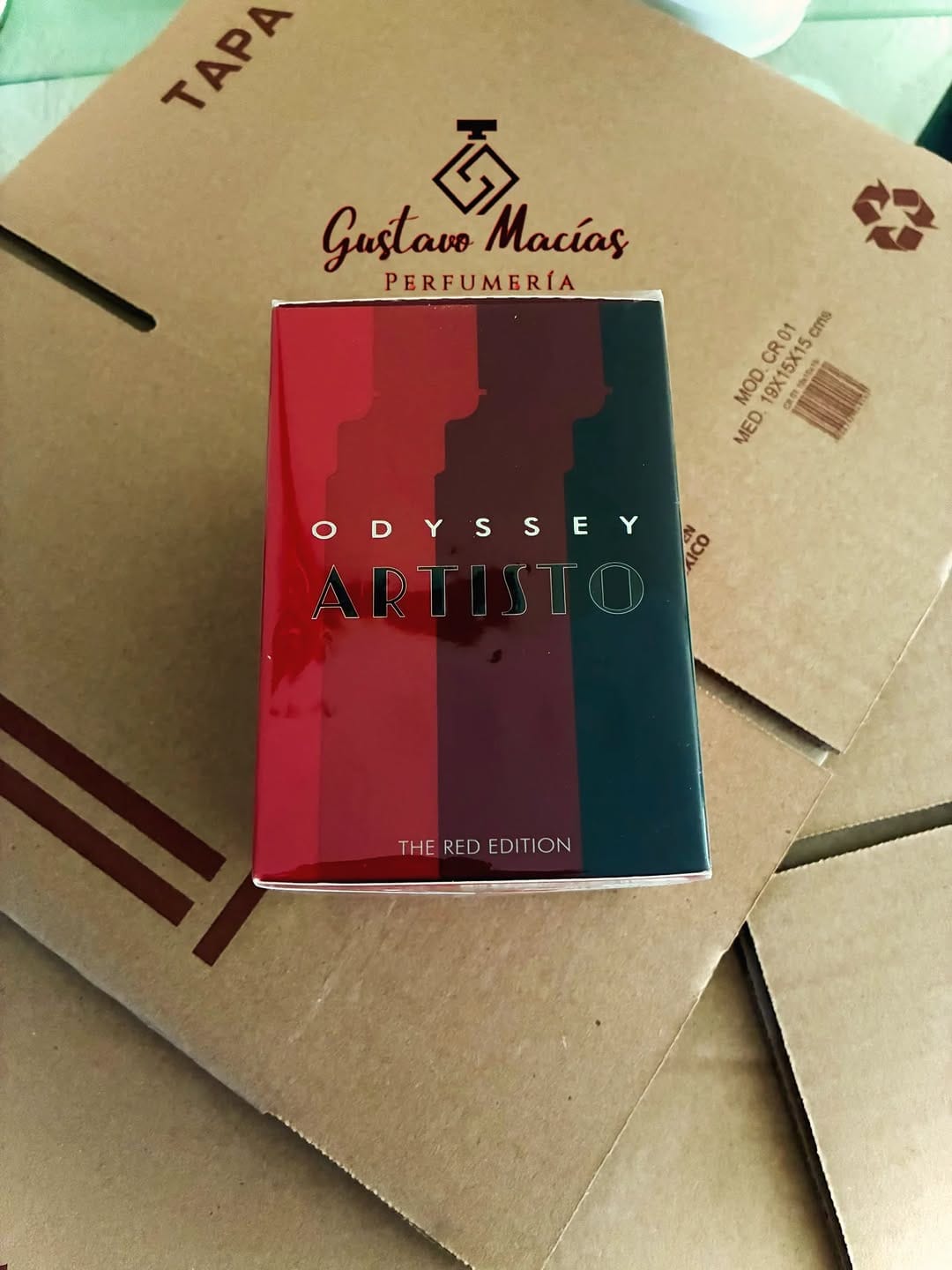 Post 8 by GM - Perfumería on Instagram (image)