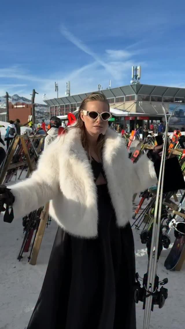 Post 6 by Eleonora Lastrucci on Instagram (video)