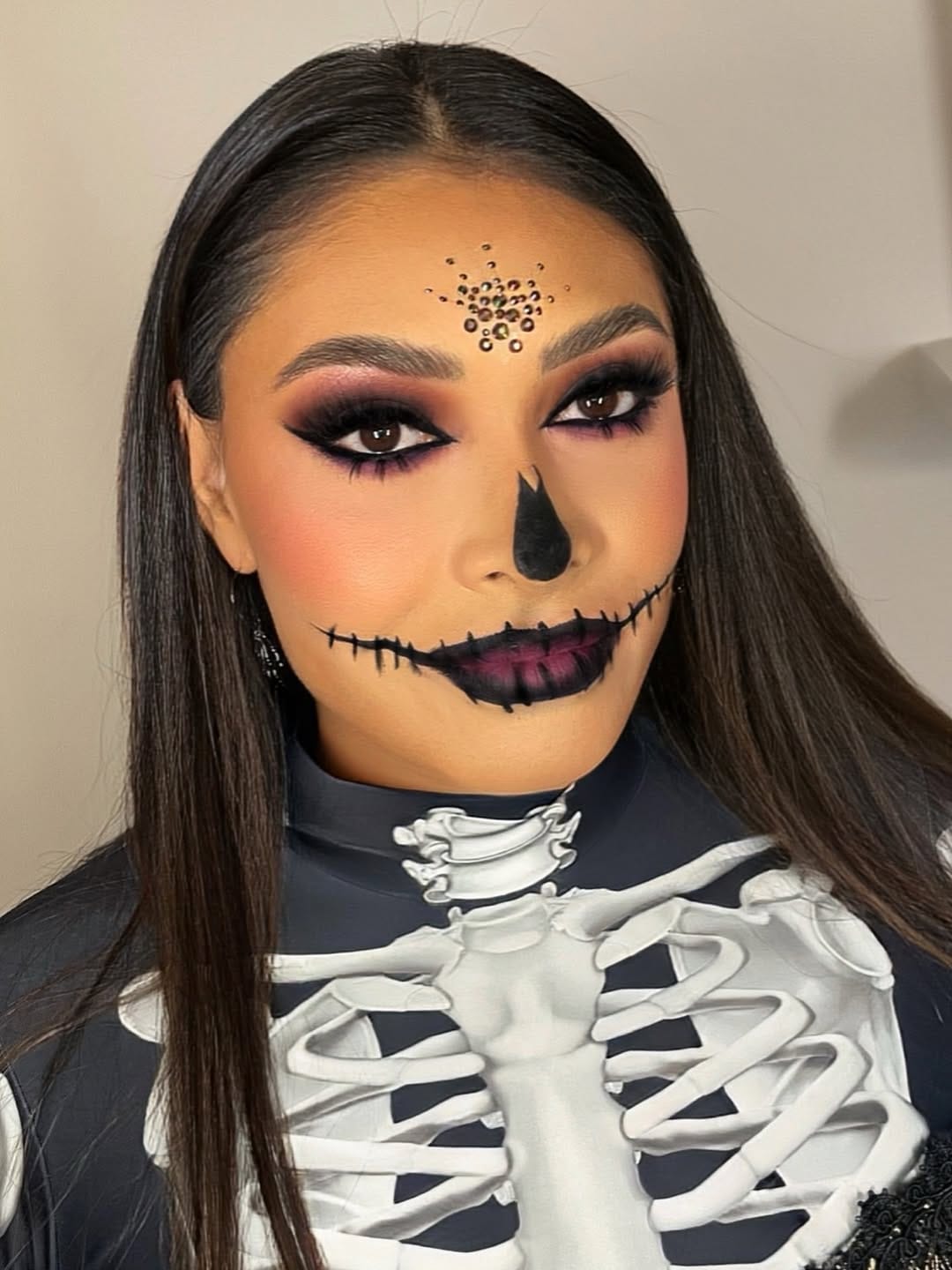 Post 5 by Mia Alonso Makeup Artist on Instagram (image)