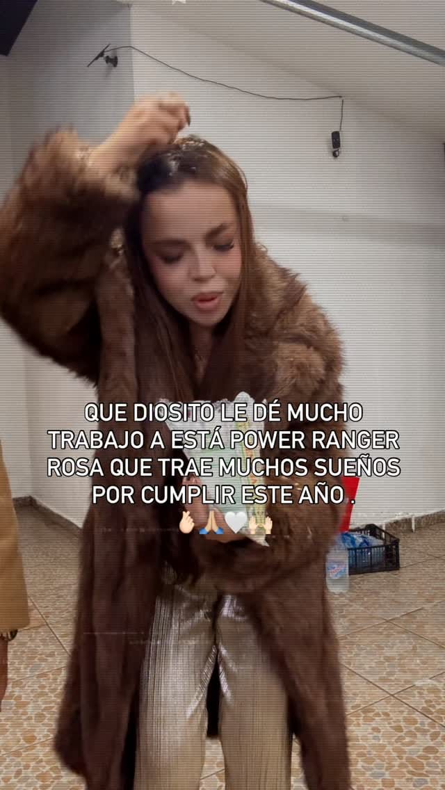 Post 5 by 𝑻𝒂𝒏𝒊𝒂 𝑮𝒊𝒔𝒆𝒍 𝑼𝒓𝒊𝒃𝒆 𝑪𝒆𝒋𝒂 on Instagram (video)