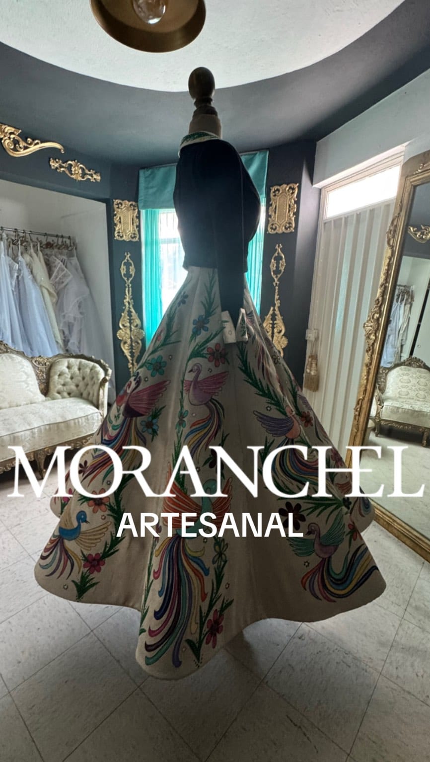 Post 8 by Moranchel on Instagram (video)