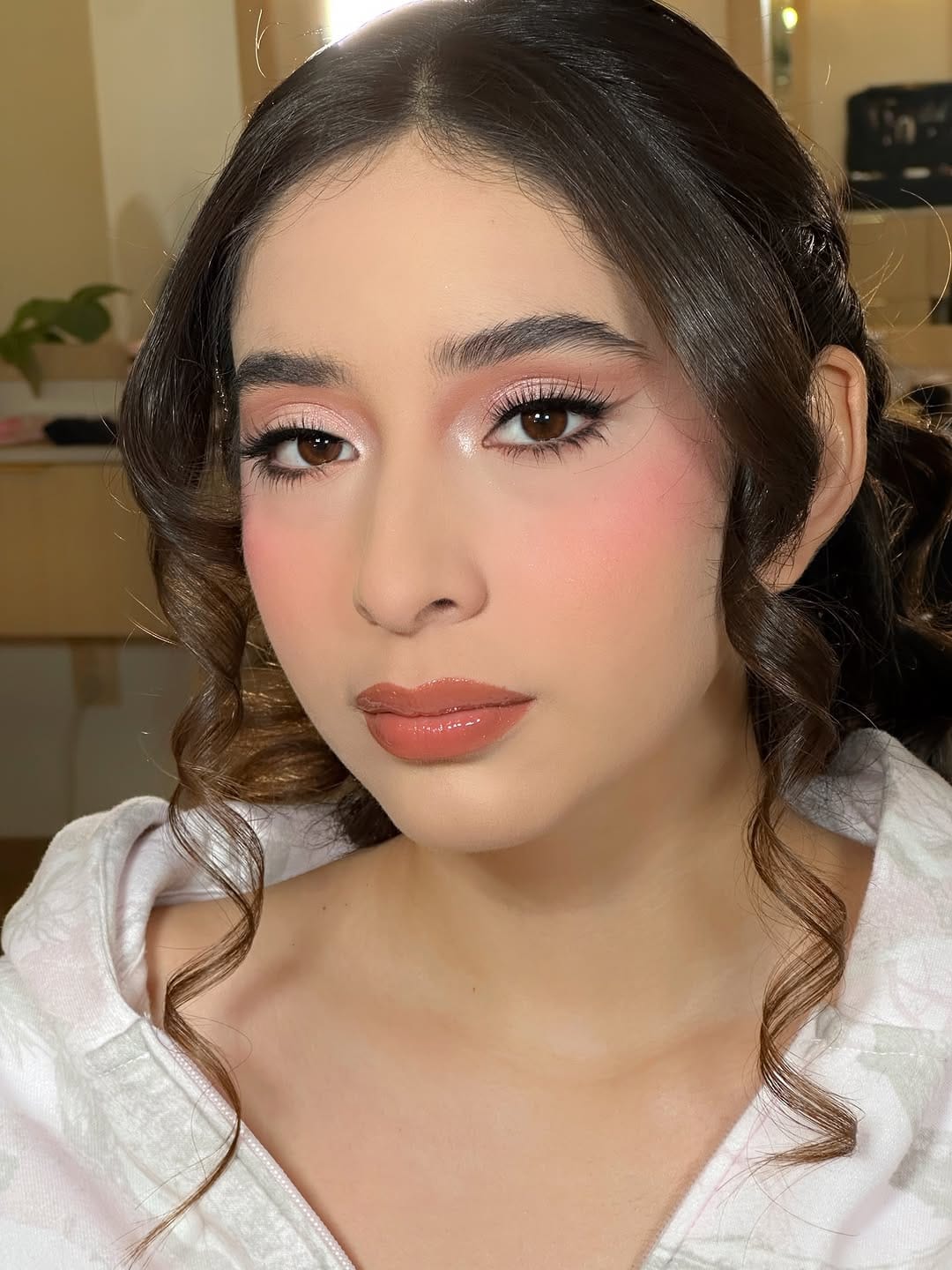 Post 1 by Beauty Studio By Vils on Instagram (carousel)