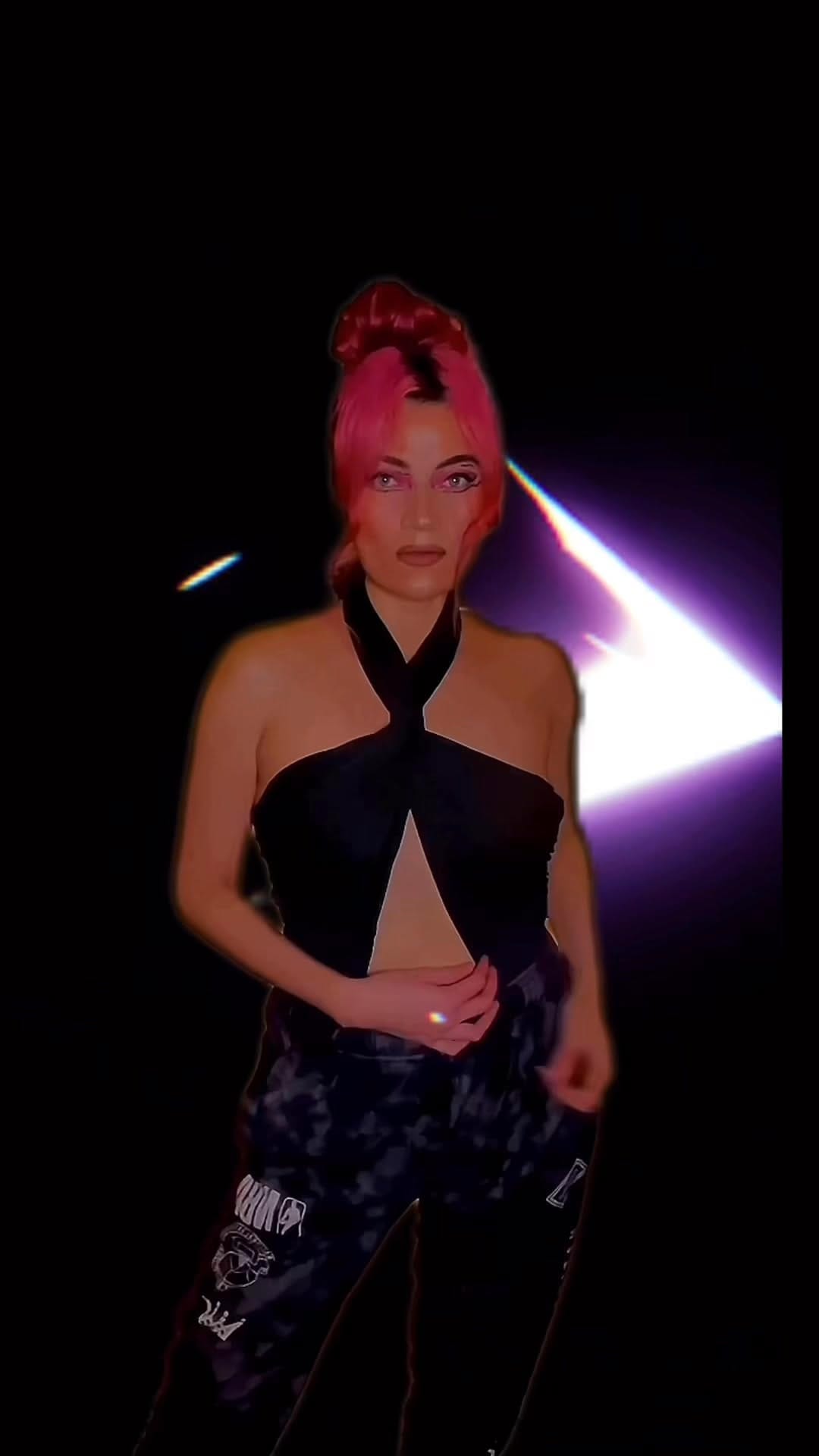 Post 3 by 💠Gorettimakeup💠 on Instagram (video)