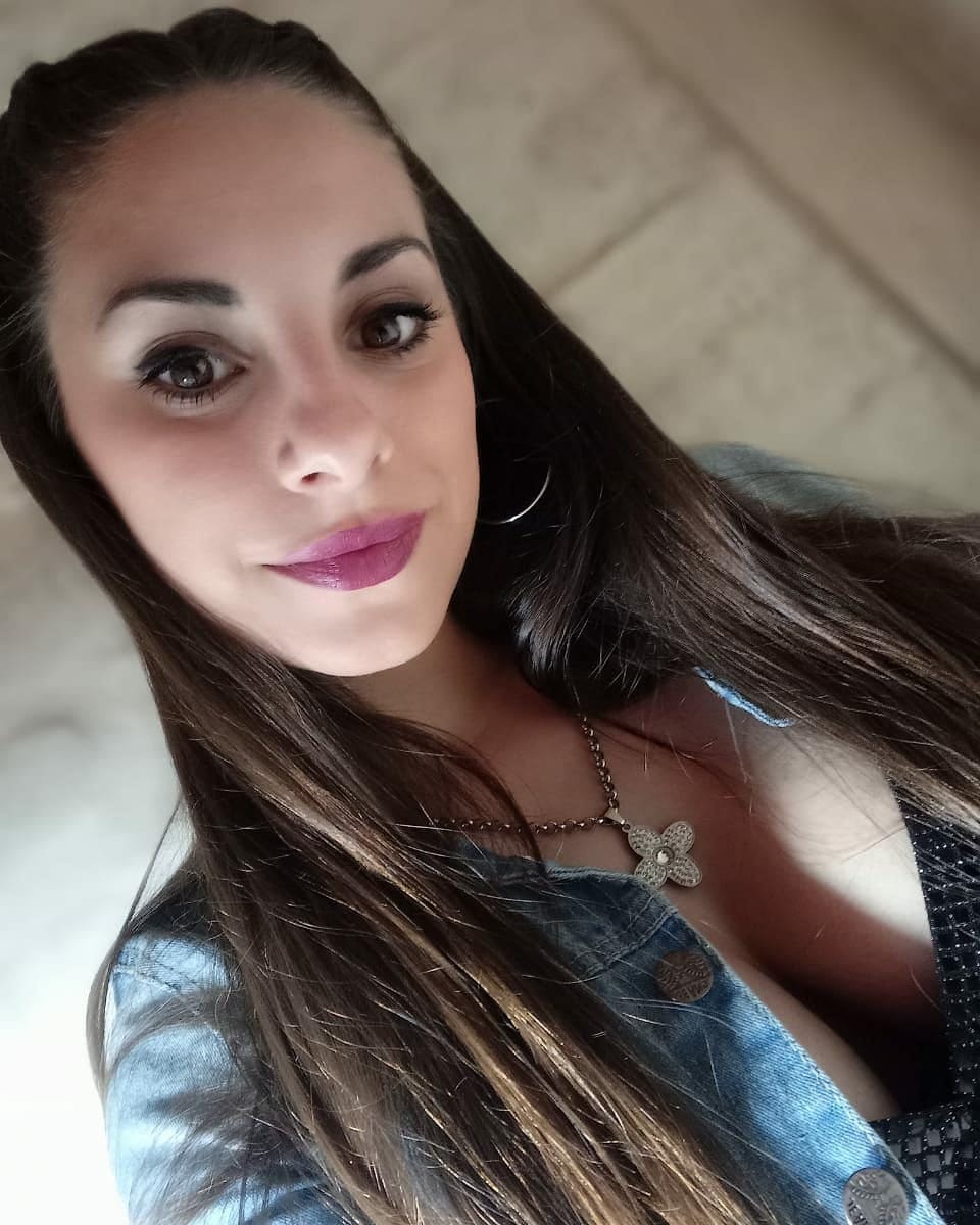 Post 9 by Luz💞 on Instagram (carousel)