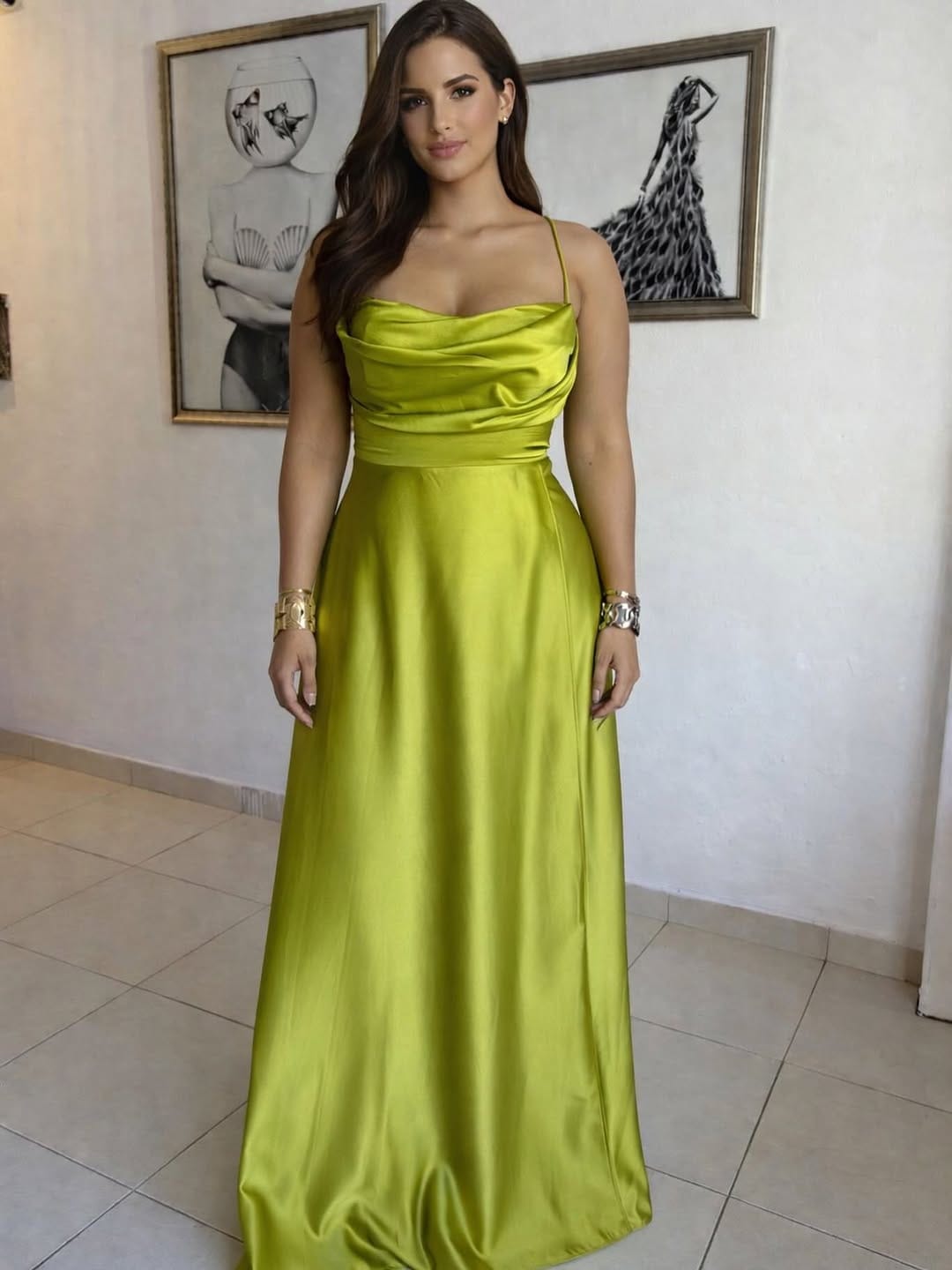 Post 1 by MorenaMia / Venta de vestidos on Instagram (image)