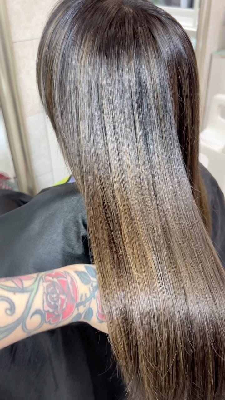 Post 8 by JAVIERA LAZO, ESTILISTA💇🏻‍♀️💅🏽✨ on Instagram (video)