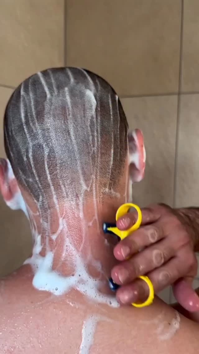 Post 5 by ✨ ᑕᕼEᗰO OᖇTEGᗩ✨ on Instagram (video)
