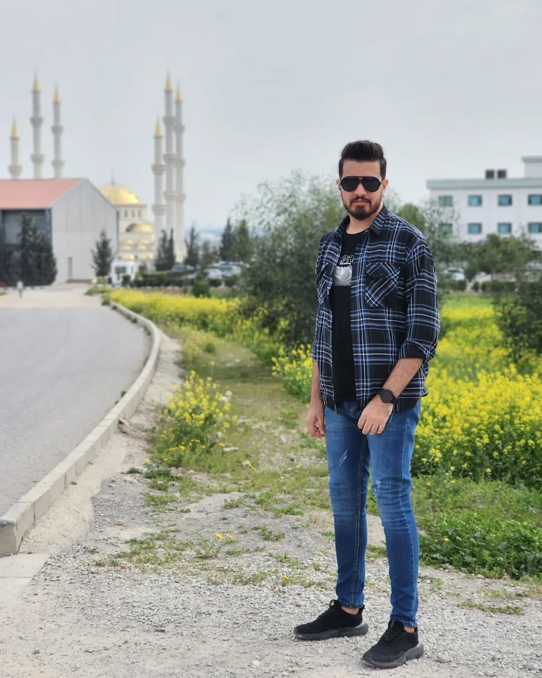 Post 6 by Asst.L. 𝓐𝓵𝓲 𝓗𝓾𝓼𝓼𝓮𝓲𝓷 حجي علي on Instagram (image)