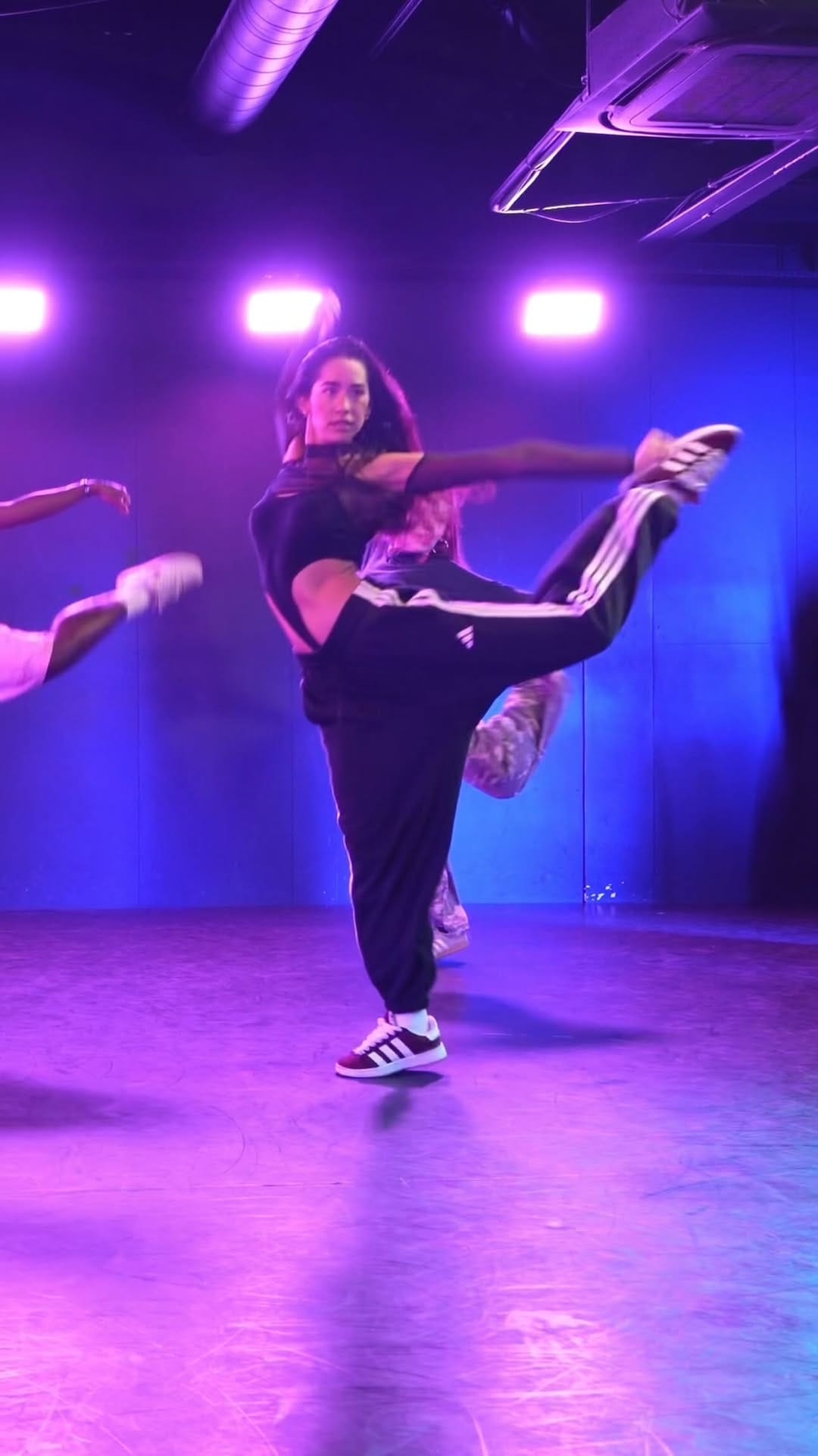 Post 2 by LUCIANA AÌRES  ♡ on Instagram (video)