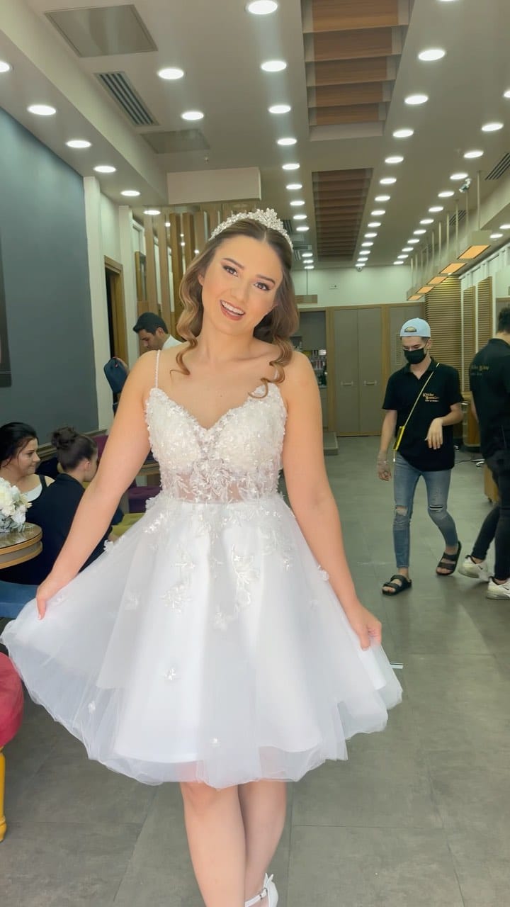 Post 10 by İstanbul Look Parrucchiera on Instagram (video)