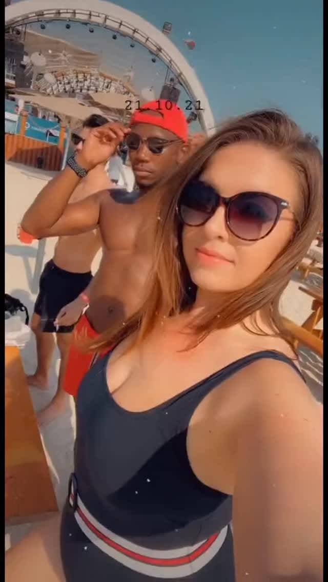 Post 3 by Laura Lou Travels ✨ on Instagram (video)
