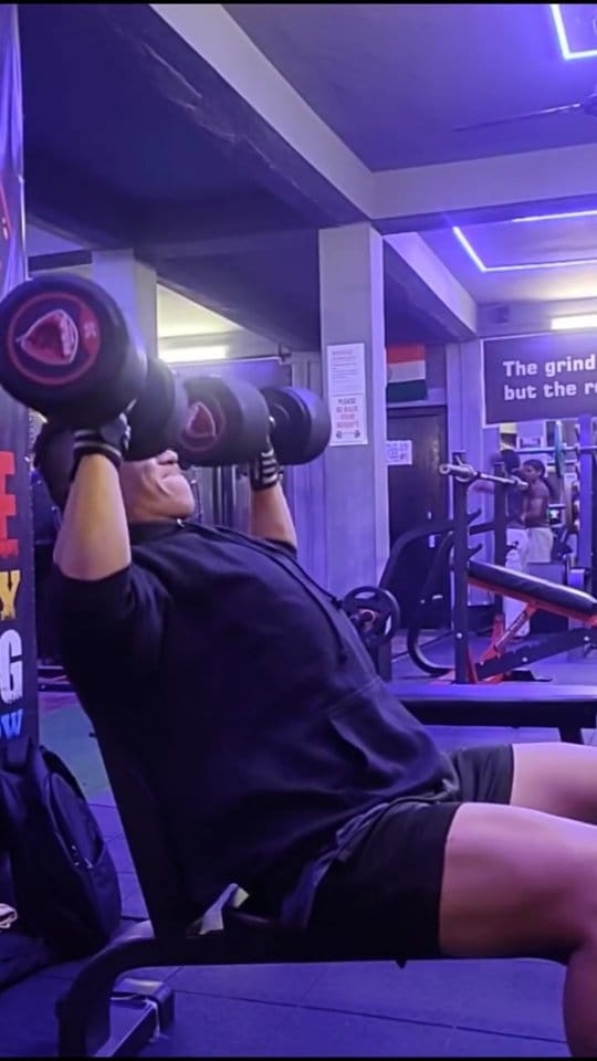 Post 1 by NioHang🏋️ on Instagram (video)