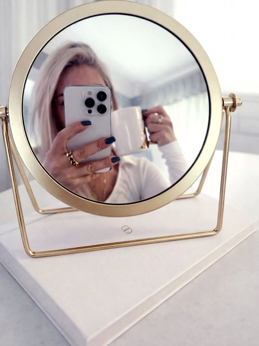 Post 4 by By Zeynep Aynacı on Instagram (image)