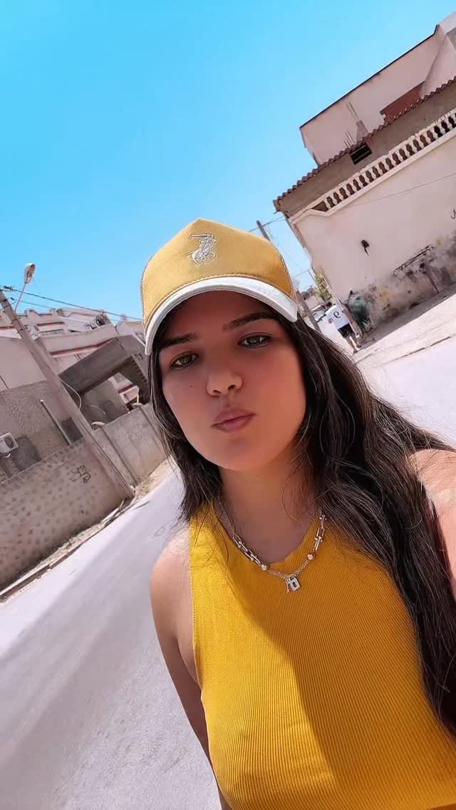 Post 6 by 🌻Nourhen Ben Arfa🌻 on Instagram (video)