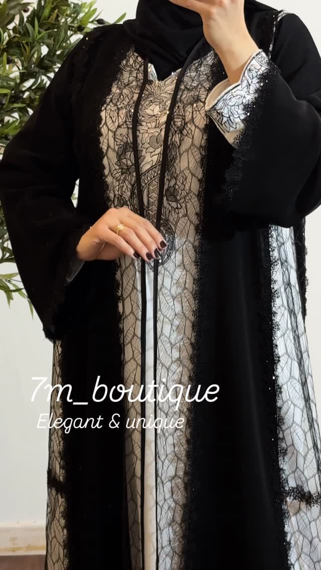 Post 5 by 7M abaya boutique عبايات وجلابيات on Instagram (video)