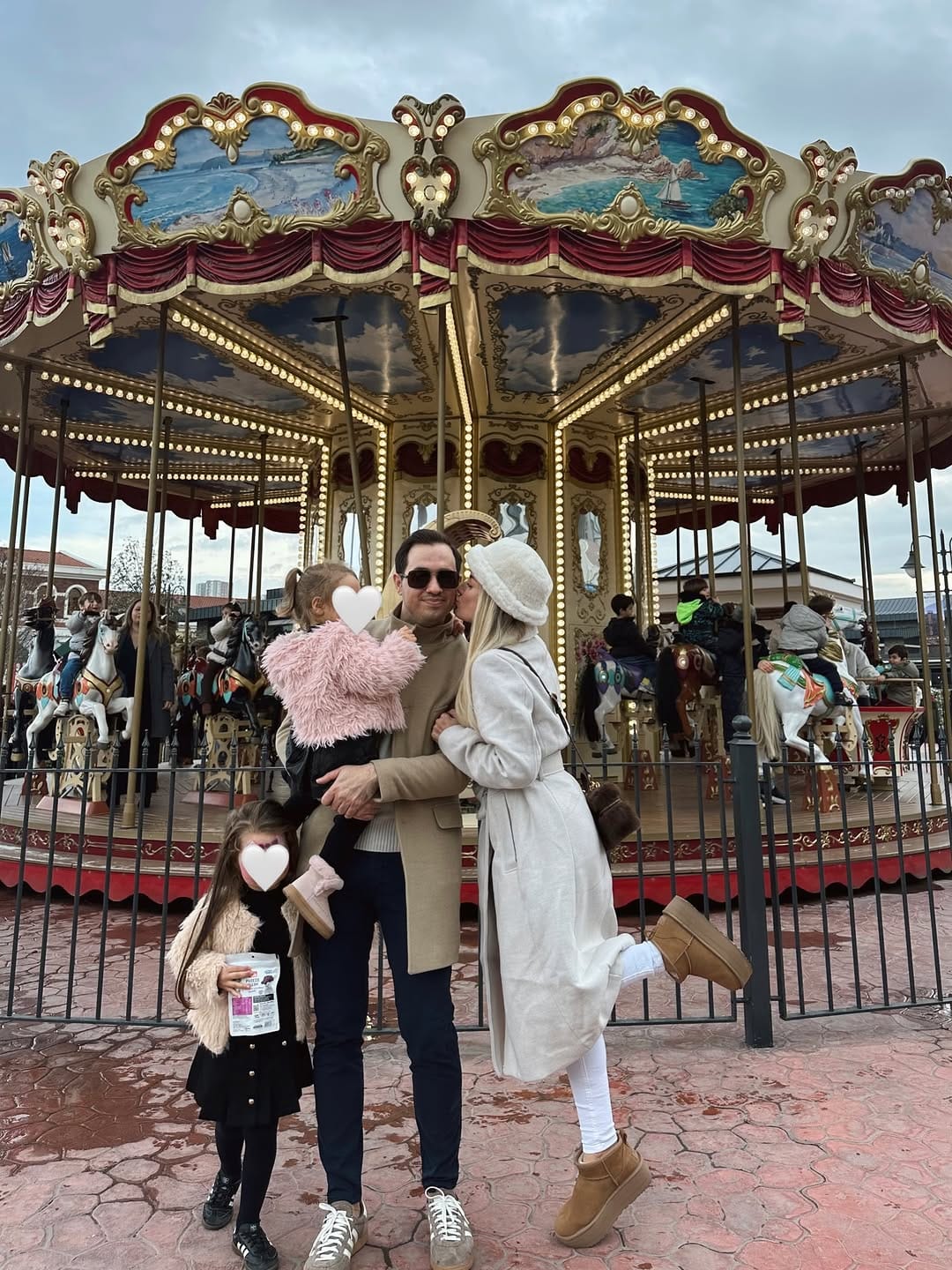 Post 3 by Op. Dr. Enes Burak Mutlu on Instagram (carousel)