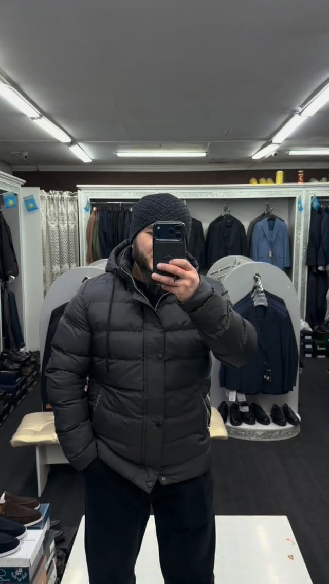 Post 4 by МУЖСКОЙ ОДЕЖДЫ on Instagram (video)