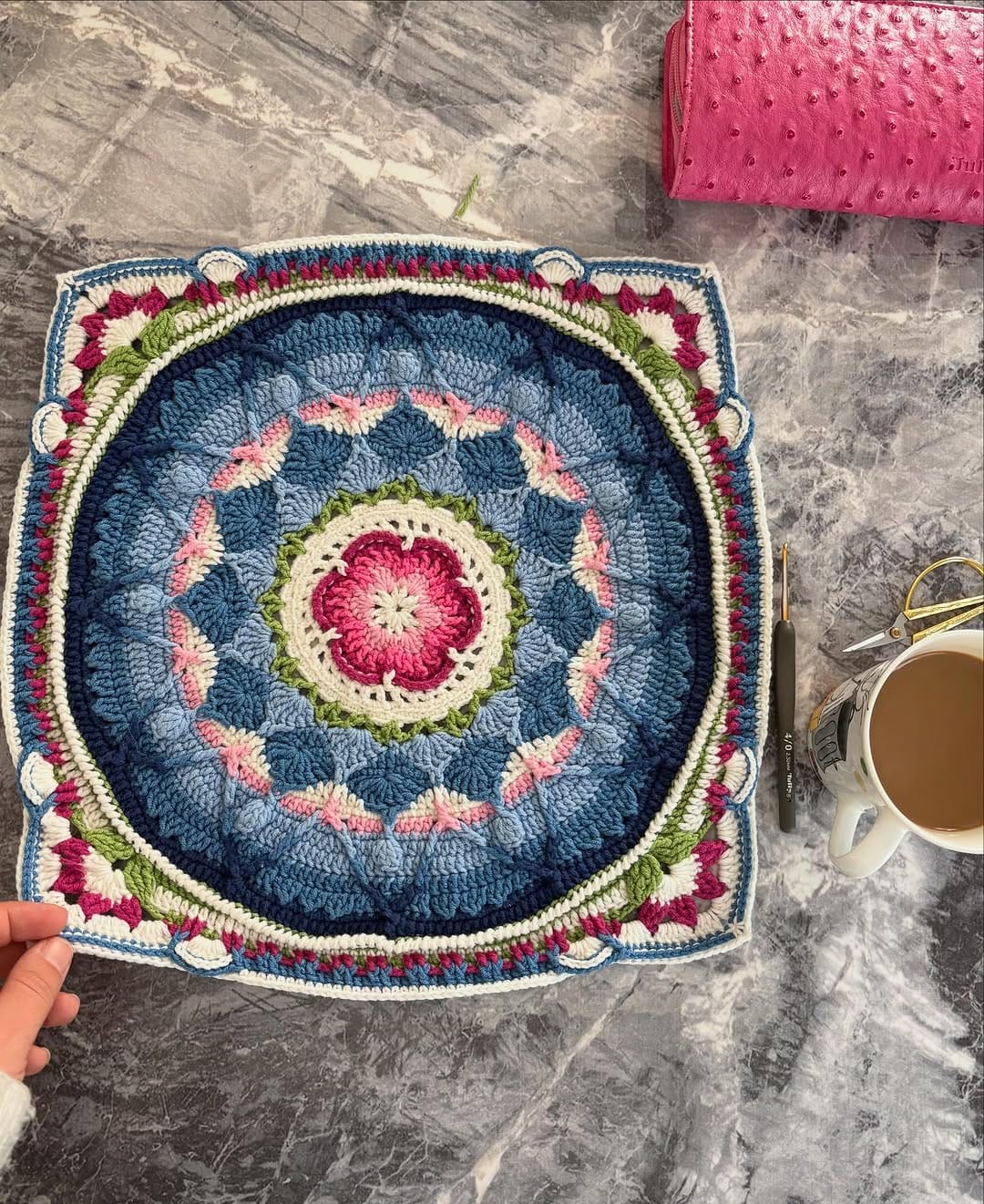 Post 2 by En Tatlı Örgüler🇹🇷 on Instagram (carousel)