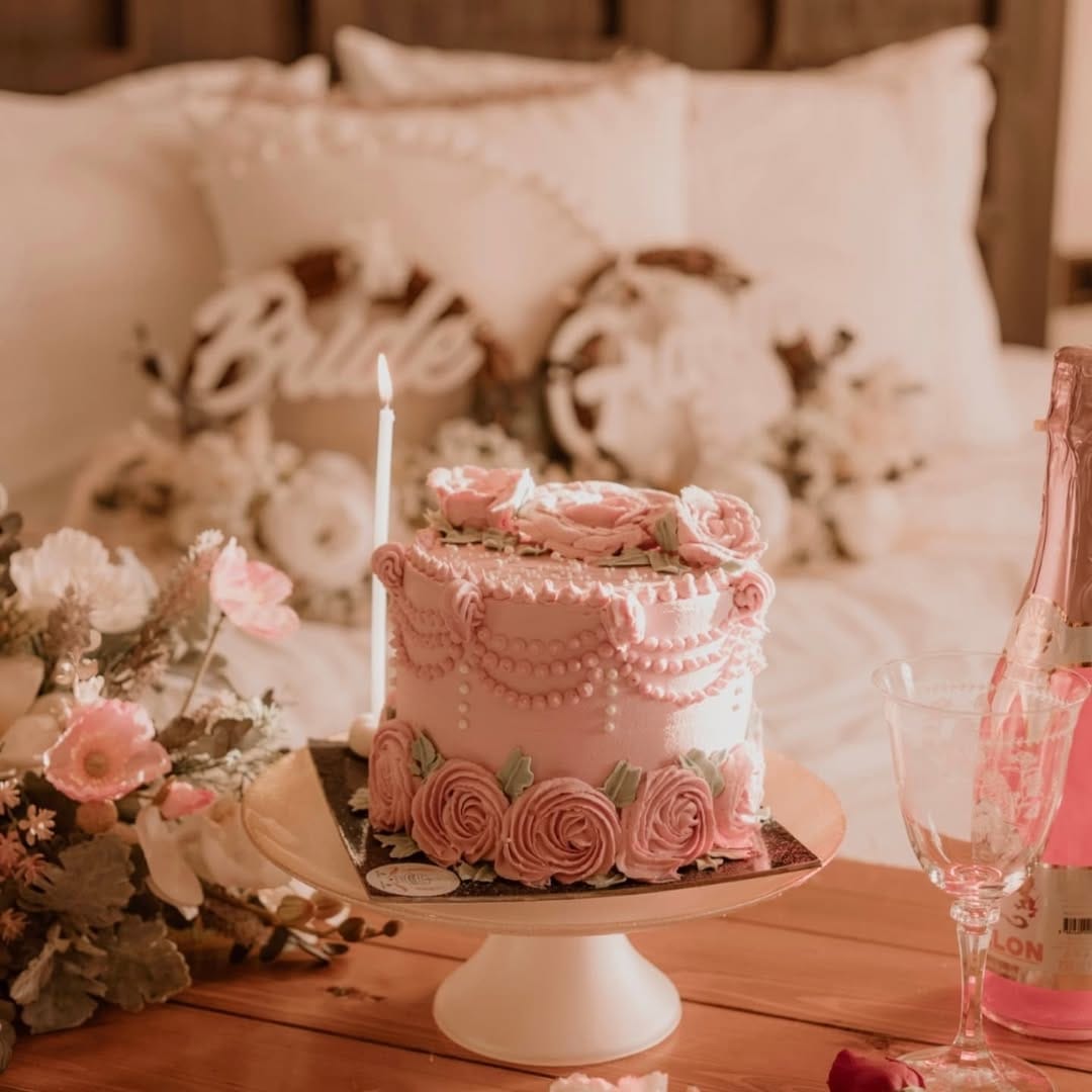 Post 3 by TUĞBA SAĞLAM ♡ GELİN BUKETİ on Instagram (carousel)