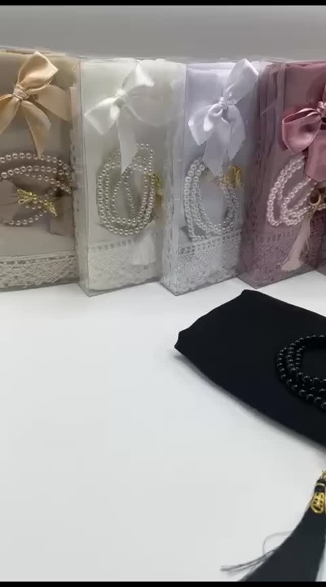 Post 7 by Eminönü tuhafiye on Instagram (video)