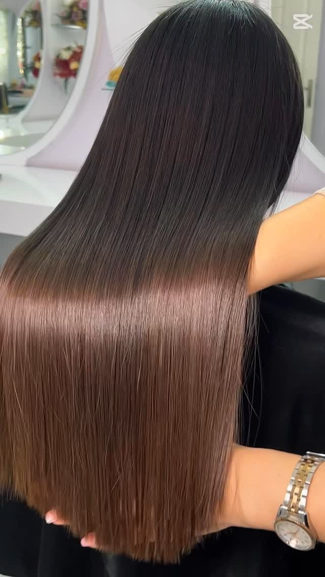 Post 5 by Şaira Elisagil on Instagram (video)