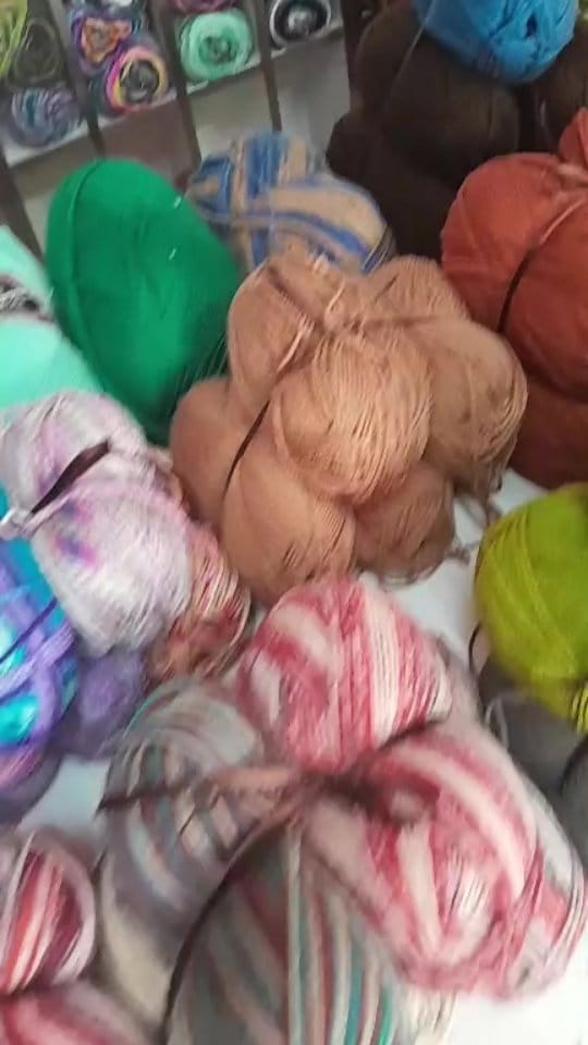 Post 7 by Esra Tuhafiye on Instagram (video)